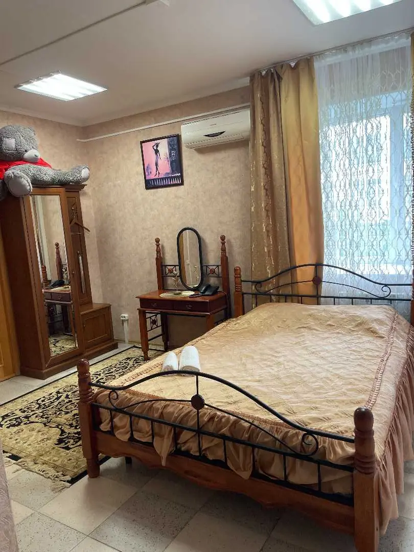 Калуга: Номер 9 Люкс номер с двухместной кроватью