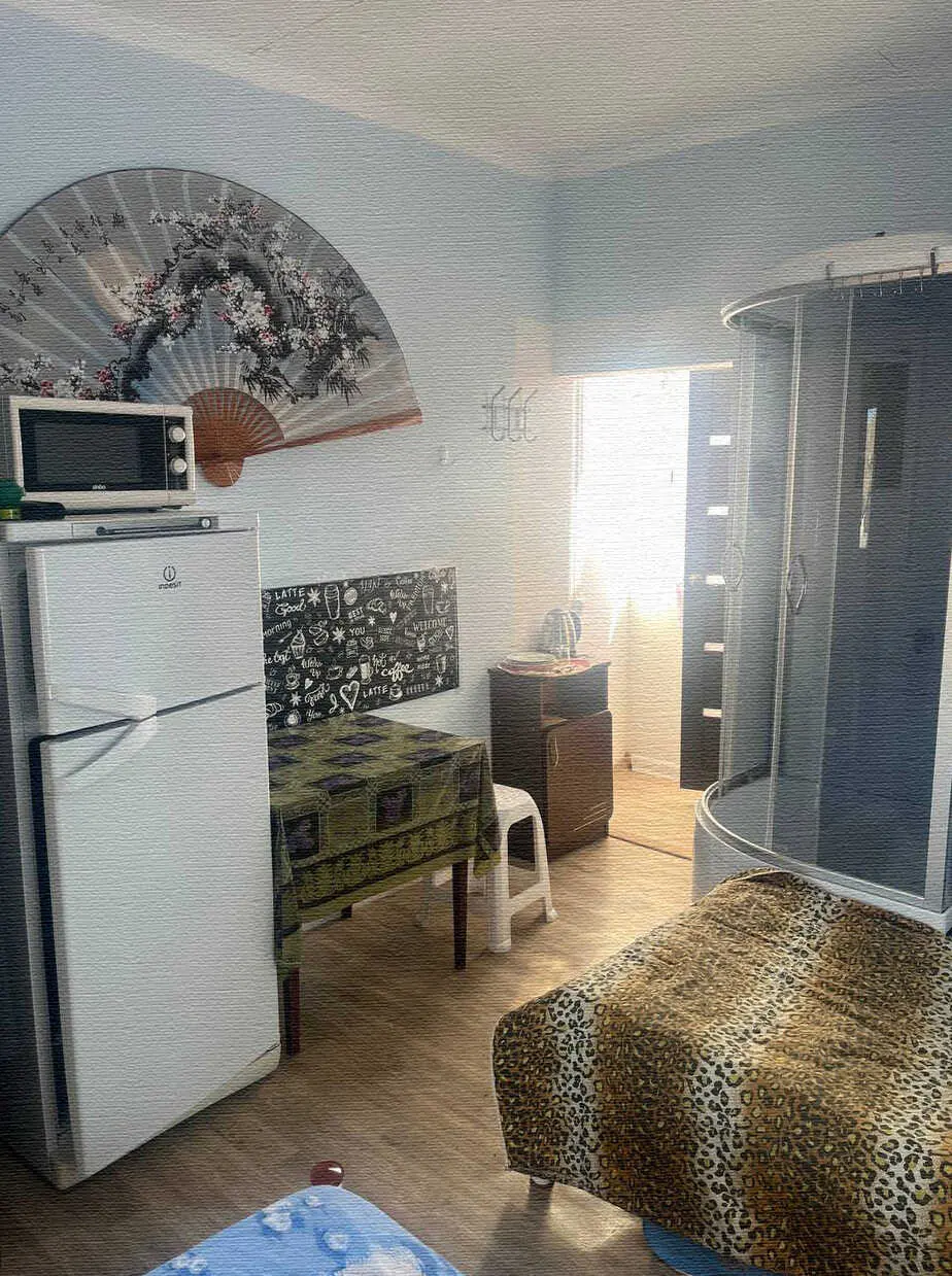 Орджоникидзе: Апартаменты в 2-этажном дом, 150 м²
