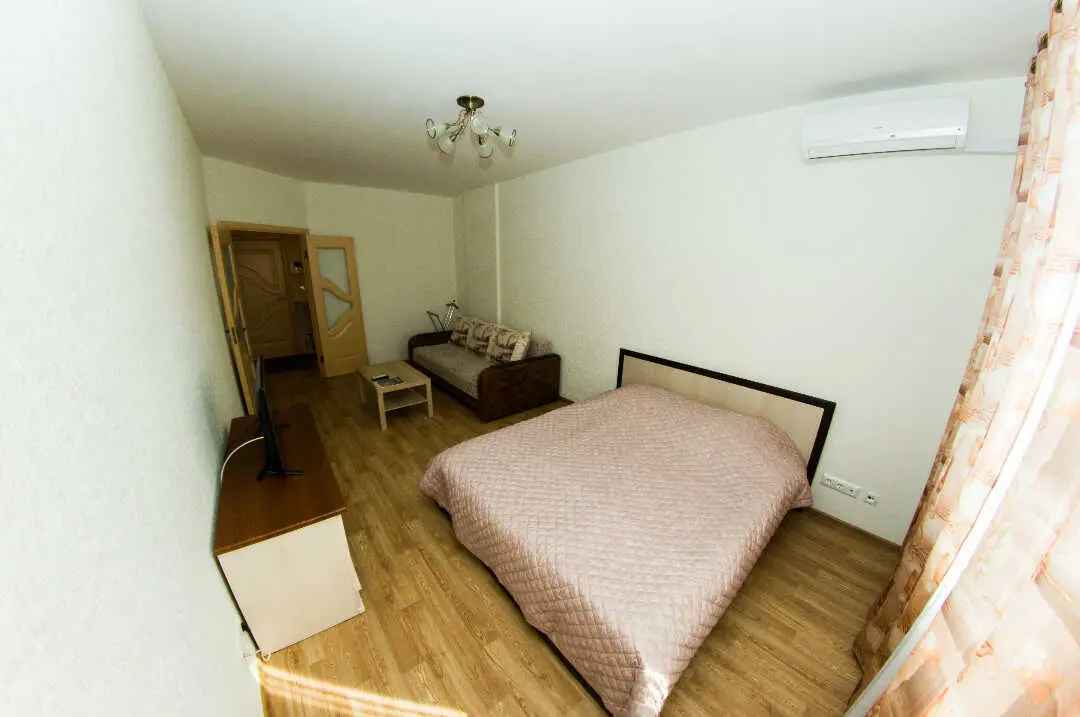 Воронеж: Апартаменты "Atlant Apartments  Leninsky 124A"