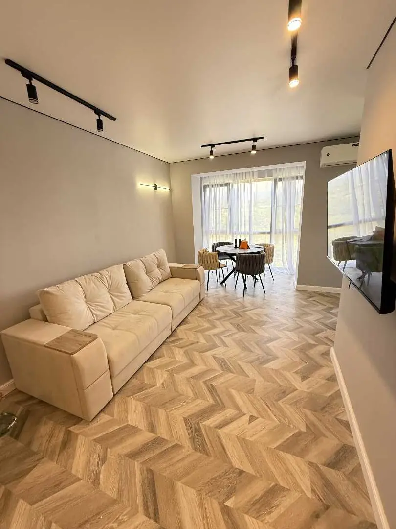 Верхняя Эшера: Amra Loft