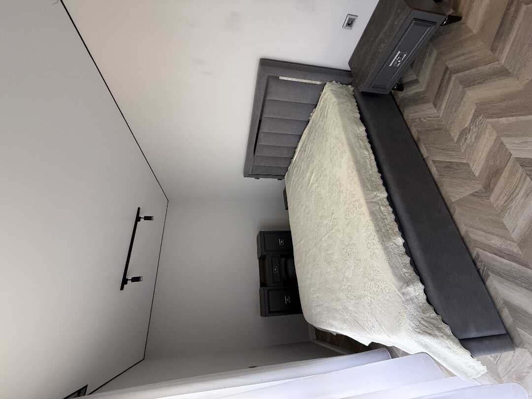 Верхняя Эшера: Amra Loft