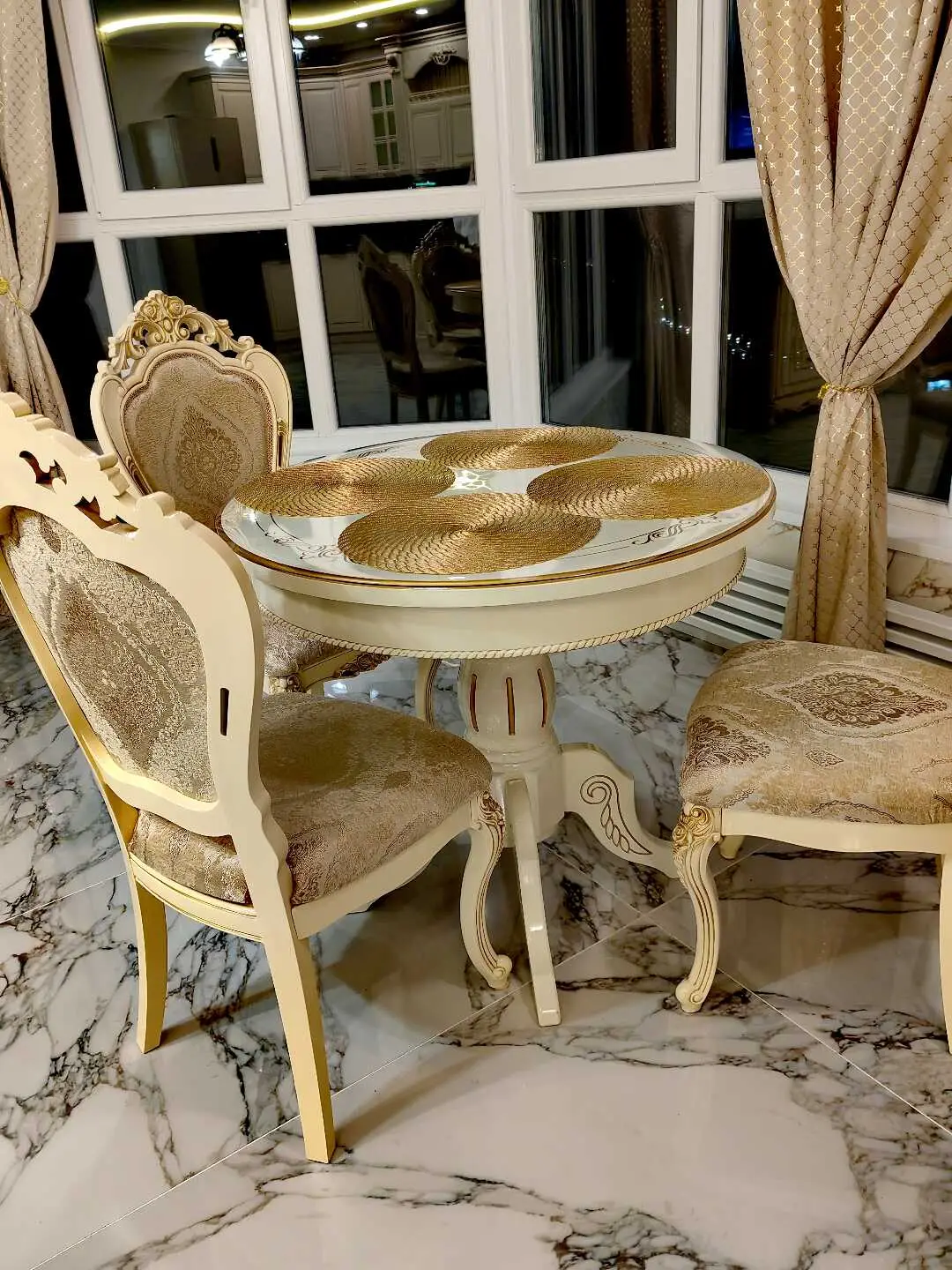 Сочи: Deluxe Apartment на Есауленко 45м2