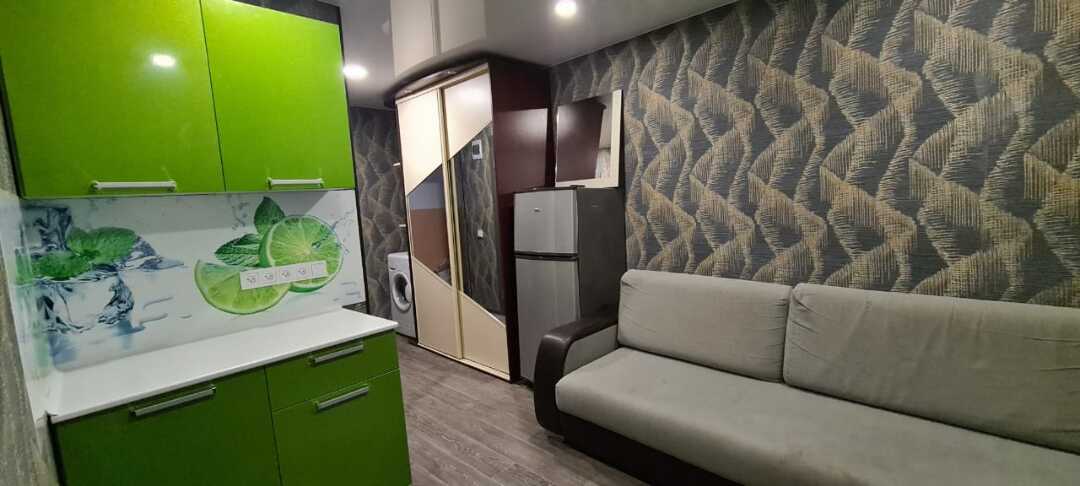 Владивосток: Студия "Гостинка" на Адмирала Кузнецова 52Б