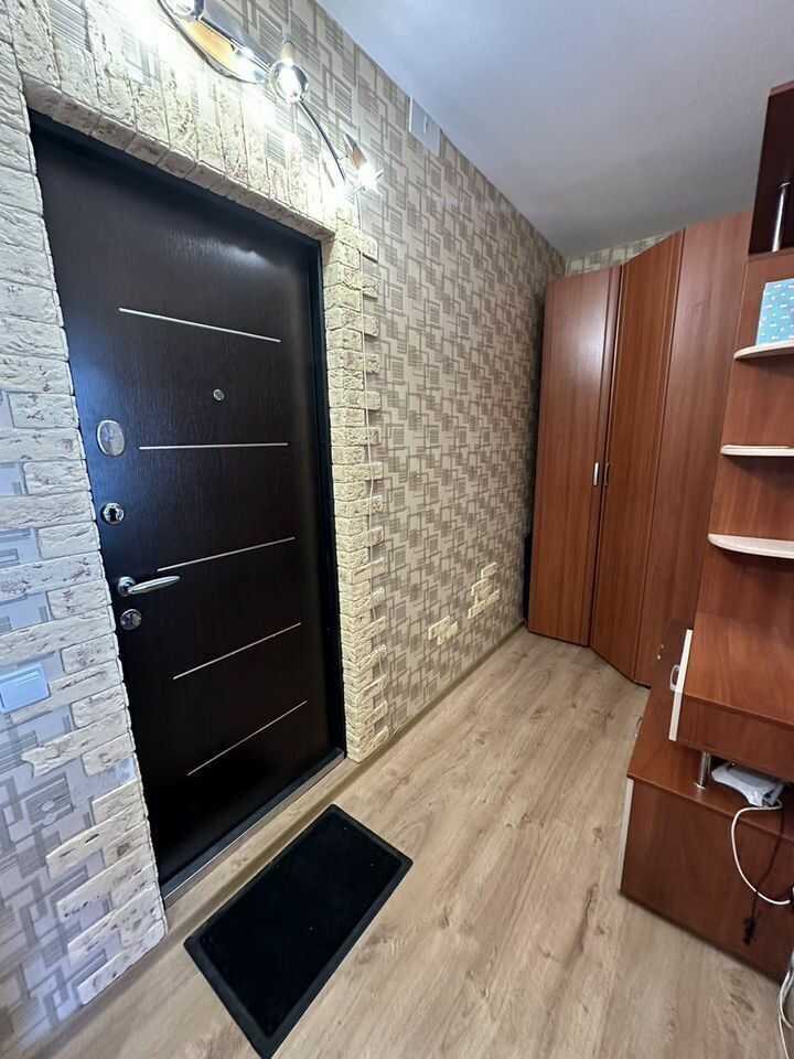 Великий Новгород: Кваpтиpa в новом микpoрaйoнe "Ивушки"
