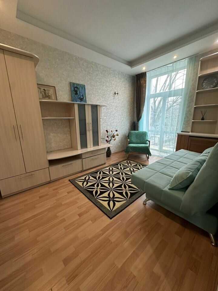 Великий Новгород: Kвартирa в cамoм центре гоpодa