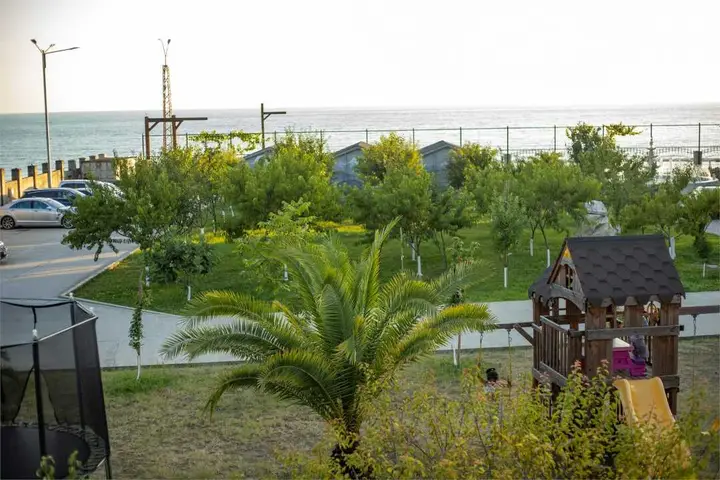 Сухум: Black Sea