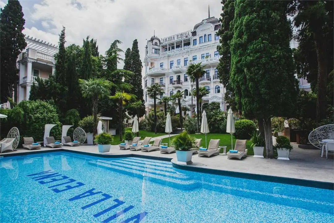 Villa Elena Hotel — фото 1