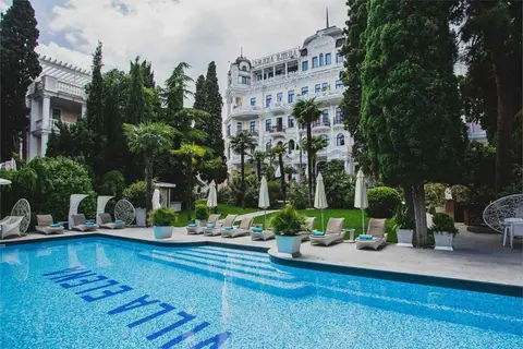 Villa Elena Hotel — фото 1