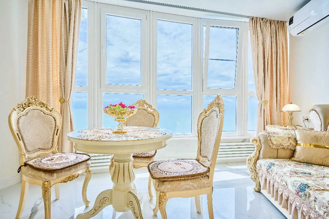 Сочи: Deluxe Apartment на Есауленко 49м2