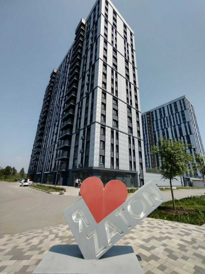 Иркутск: Студия на Набережной Иркута 21 №1
