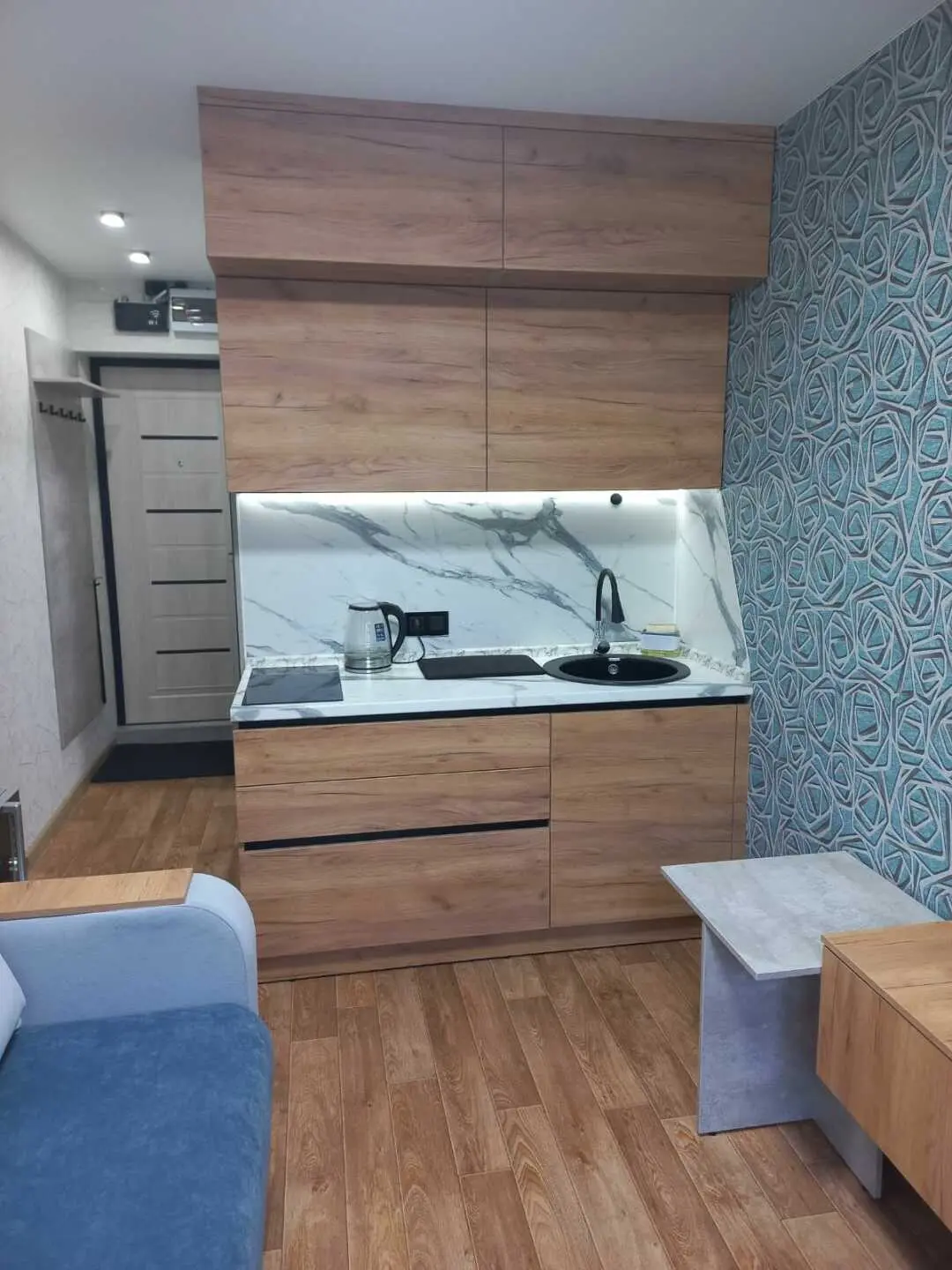 Красноярск: Апартаменты Академгородок 6