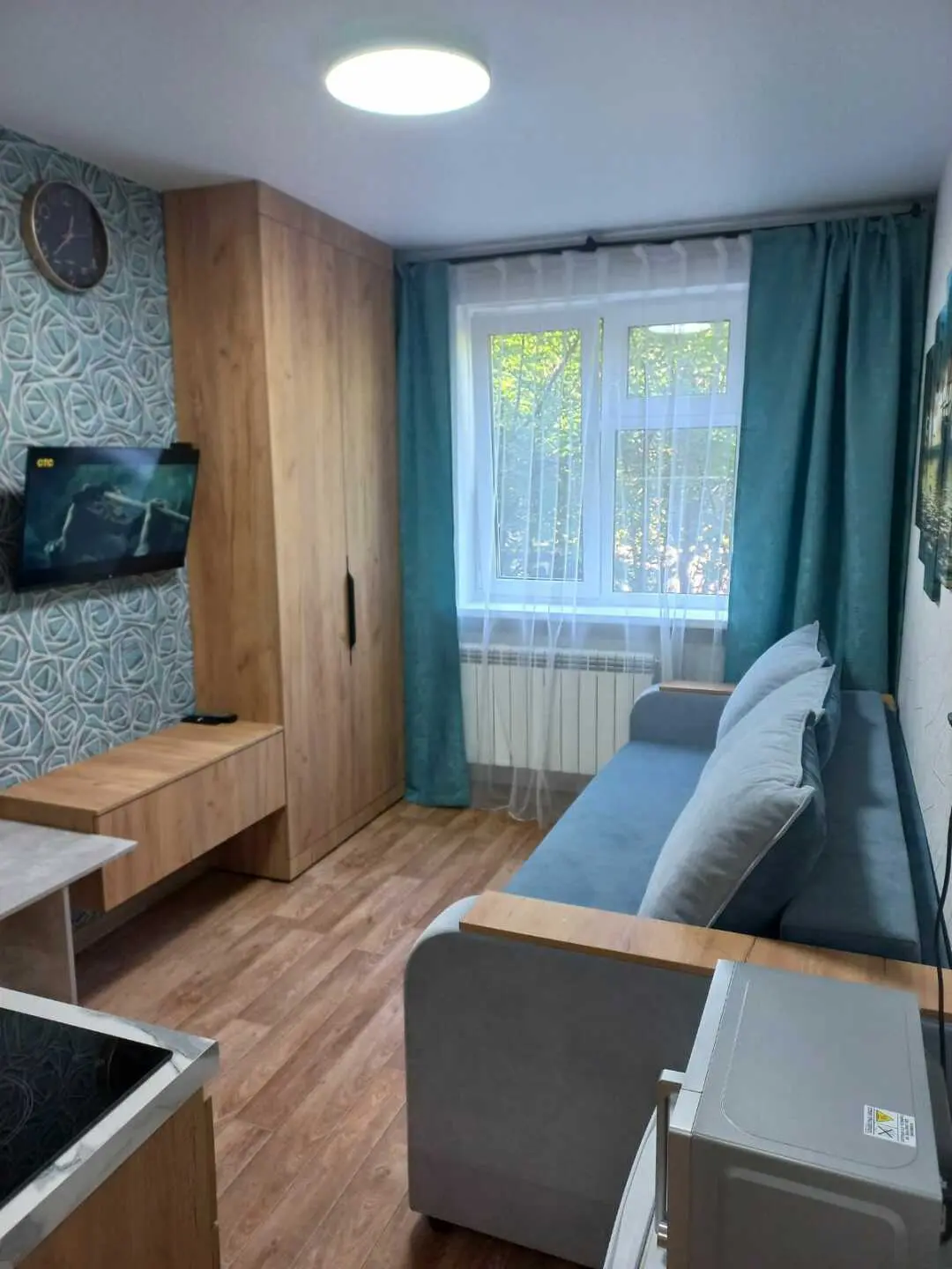 Красноярск: Апартаменты Академгородок 6