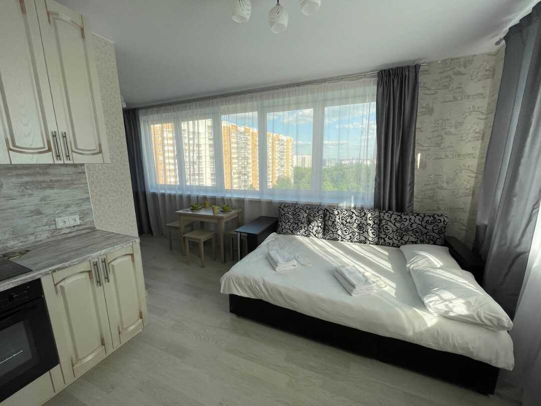 Королев: СolorApartments. Городские сирени