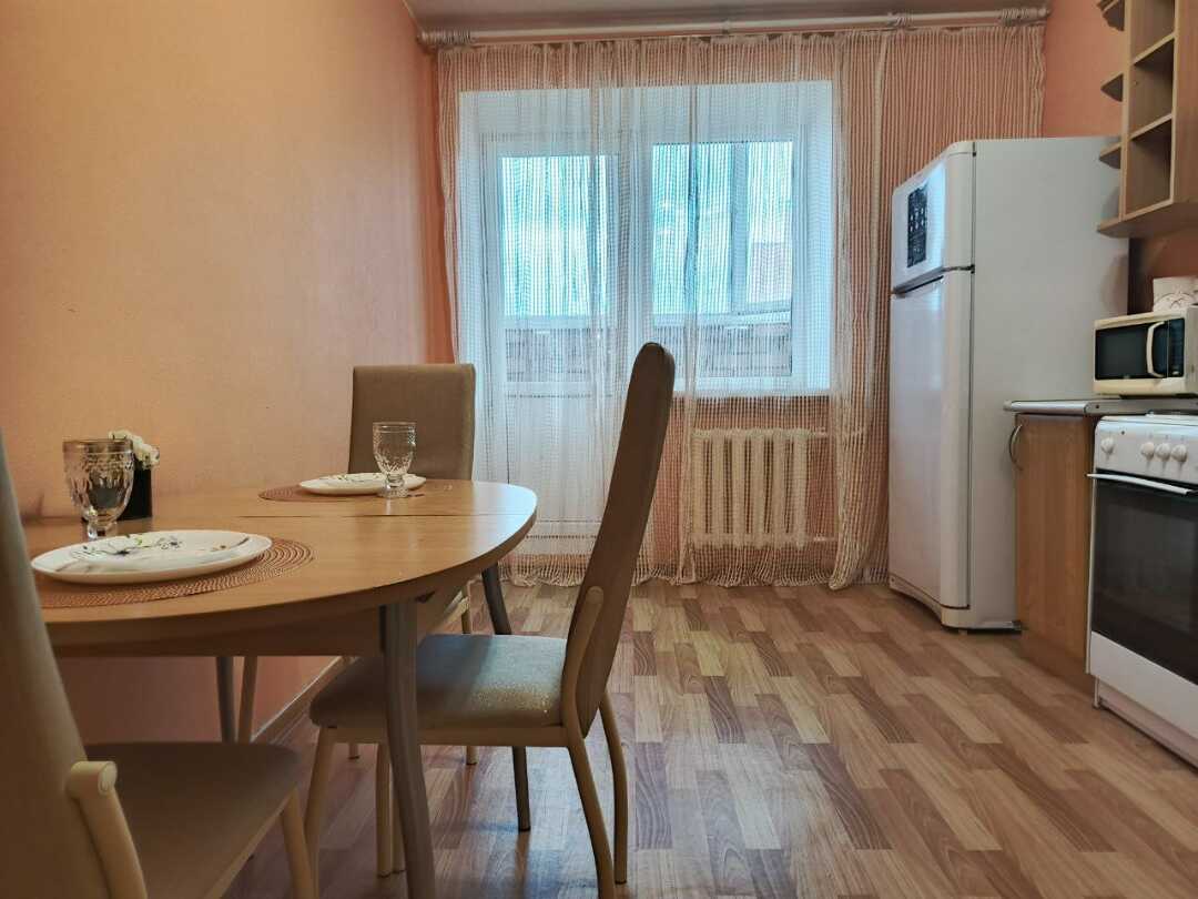Тюмень: Просторная квартира рядом с ТЦ Матрешка