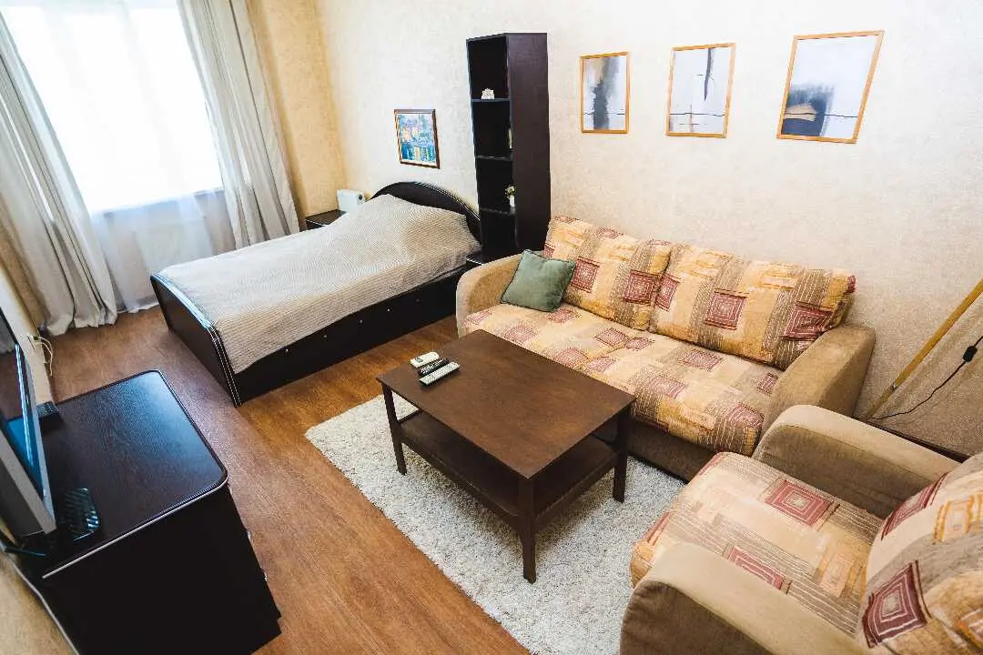 Воронеж: Апартаменты "Atlant Apartments 83л"