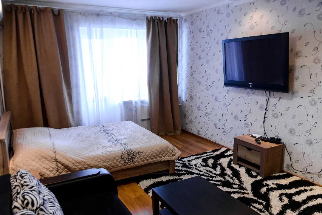 Воронеж: Апартаменты "Atlant Apartments 214"