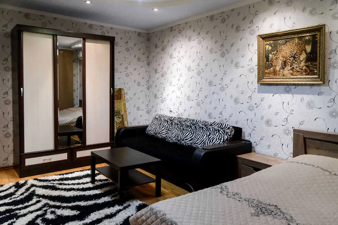 Воронеж: Апартаменты "Atlant Apartments 214"