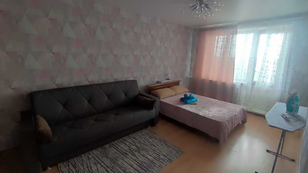 Барнаул: Квартира на переулке Ядренцева, 78