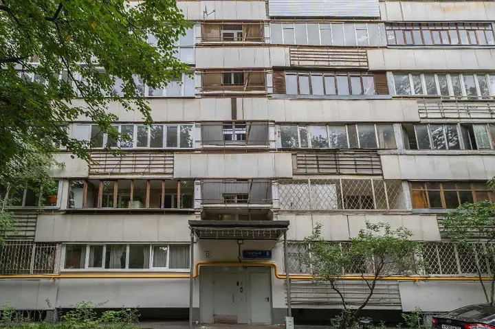 Москва: Рядом с ВДНХ 1-комнатная квартира с кондиционером