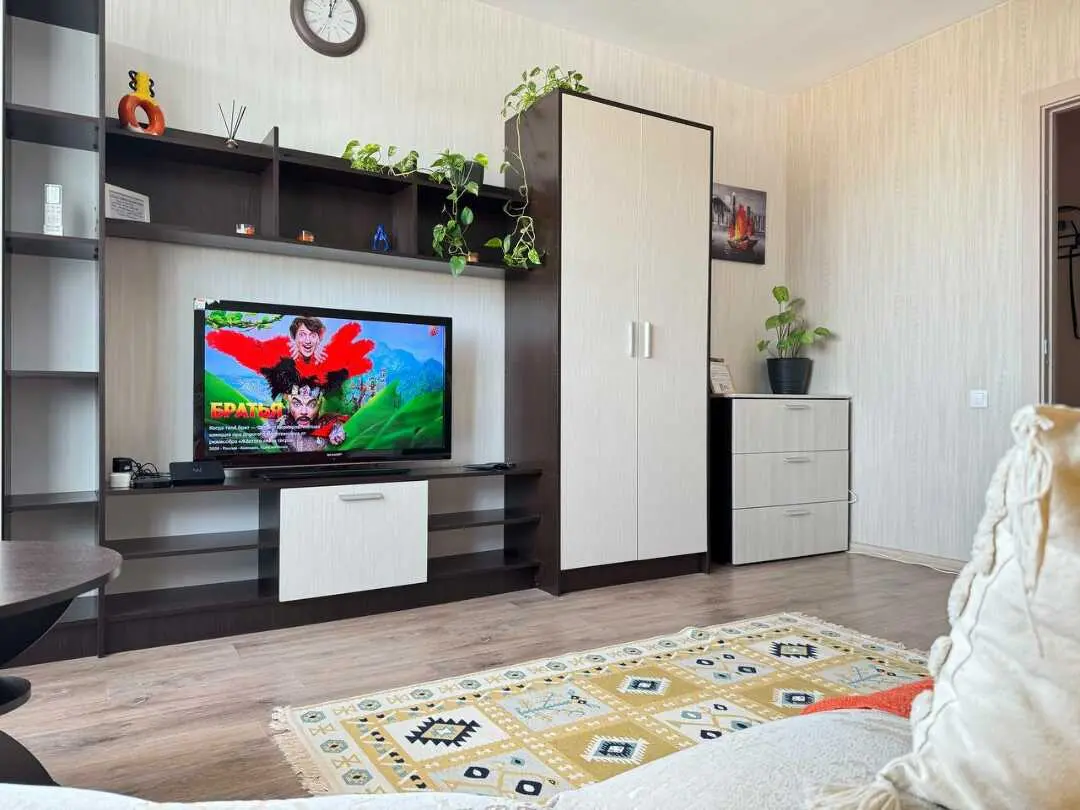 Нижний Новгород: Квартира на 6 гостей, Цветочная улица, 13