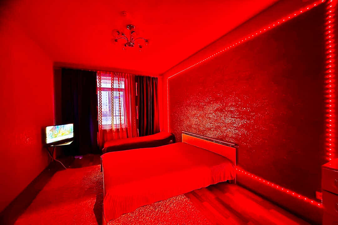 Нижневартовск: Квартира в центре на Омской 26