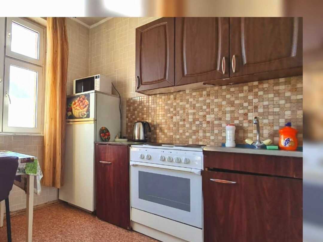 Москва: Квартира на Партизанской улице 24