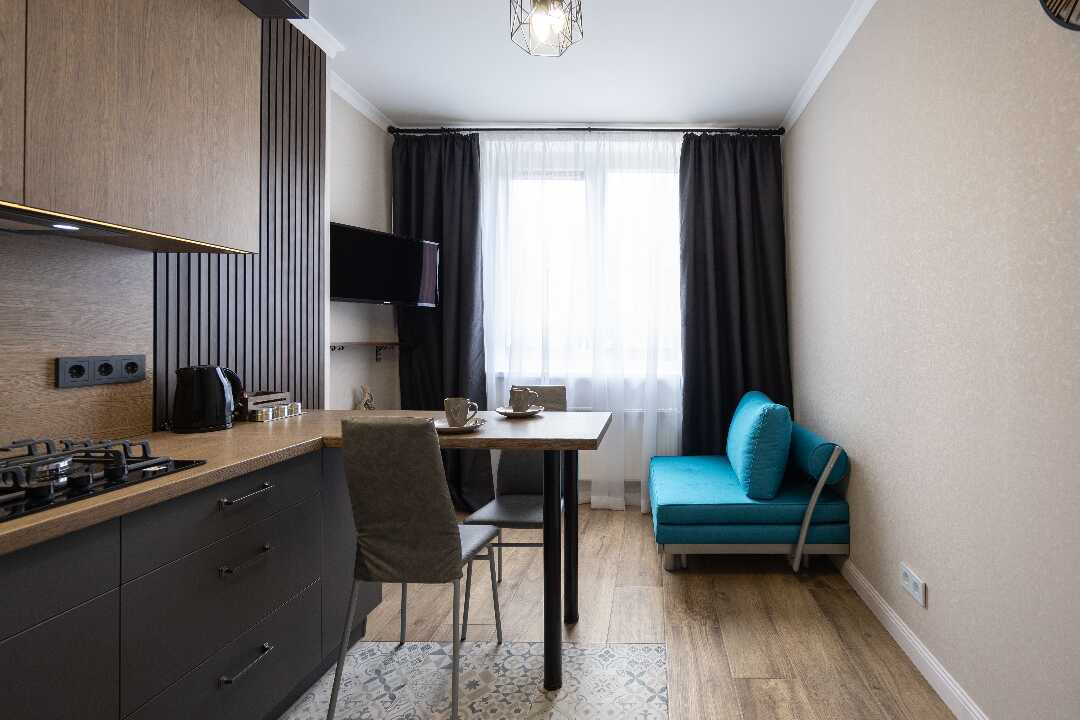 Калининград: LovelyHome39 у Нахимовского училища