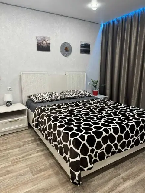 Квартира на Лазурной 9 — фото 1
