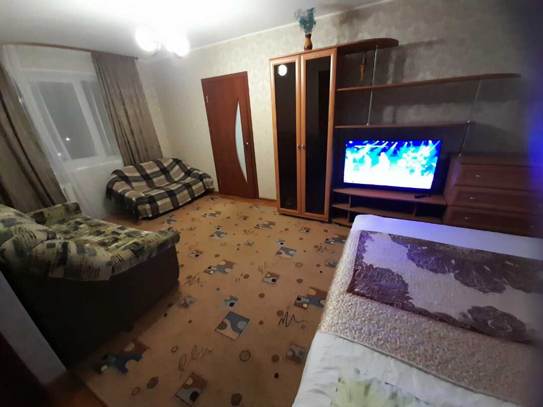 Мурманск: 2-комнатная квартира проспект Кирова, 22