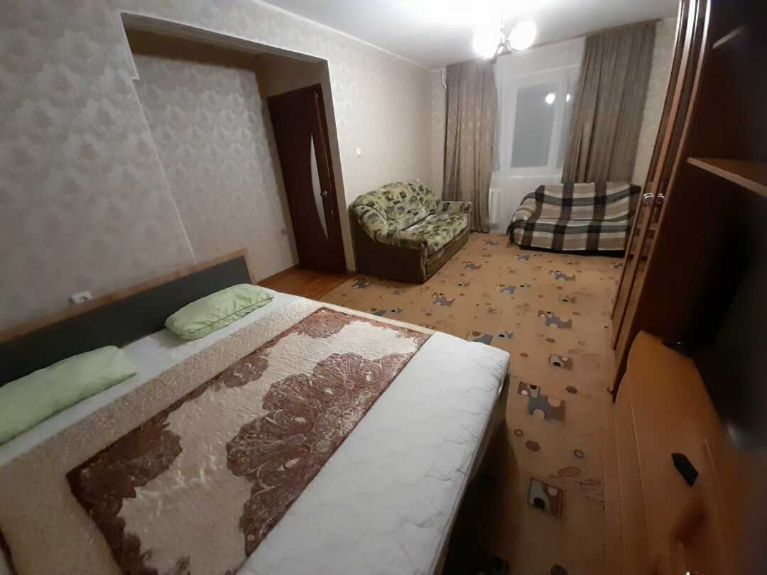 Мурманск: 2-комнатная квартира проспект Кирова, 22