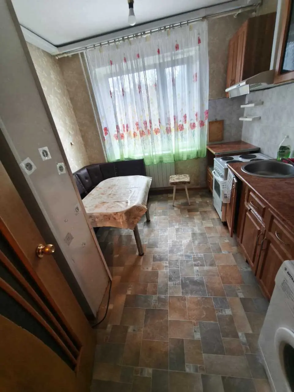 Когалым: Квартирка на Дружбы Народов