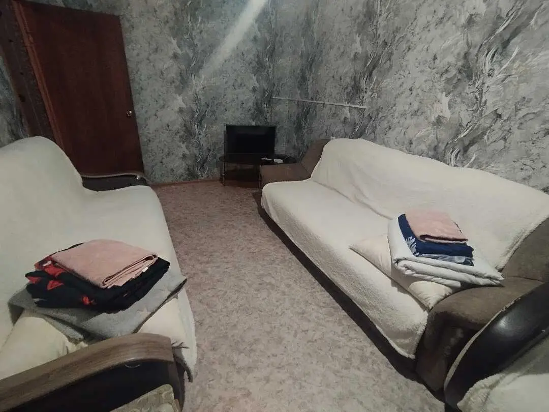 Бийск: Квартира на Ленинградской, 36