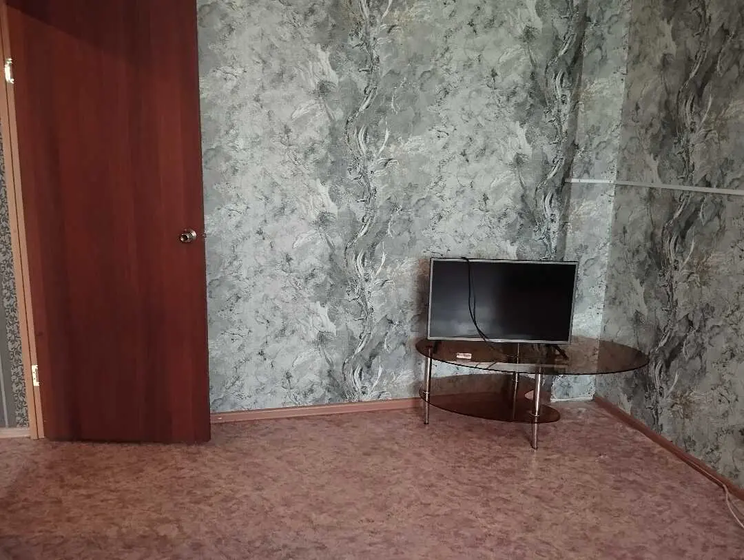 Бийск: Квартира на Ленинградской, 36