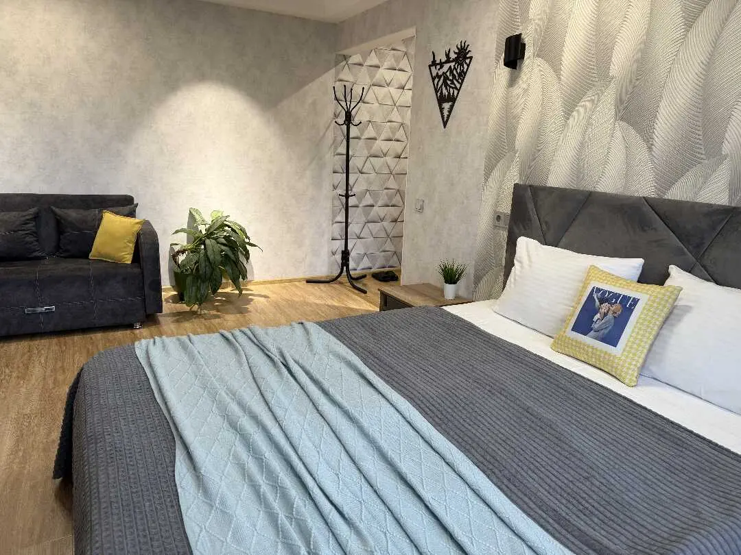 Пятигорск: Квартира на пр. Калинина 2к2