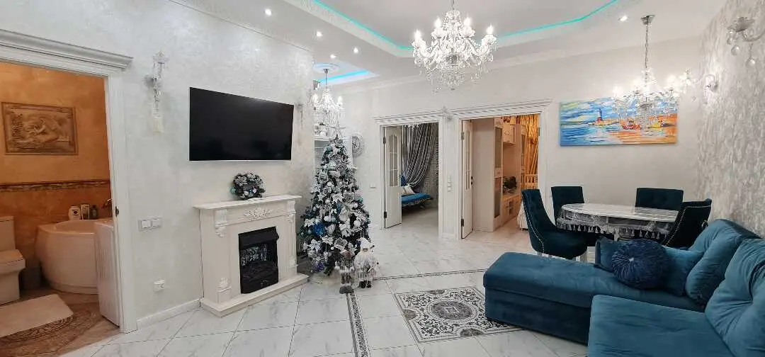 Геленджик: Luxury Apartment on Krimskay 22
