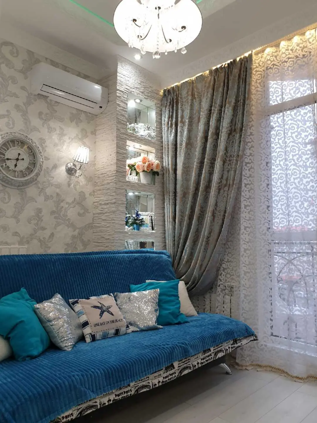 Геленджик: Luxury Apartment on Krimskay 22