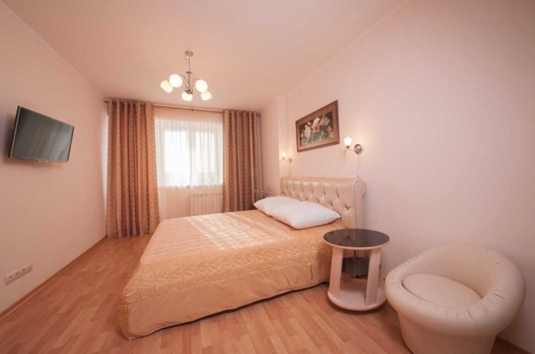 Красноярск: Апартаменты на ул. Водопьянова, 6