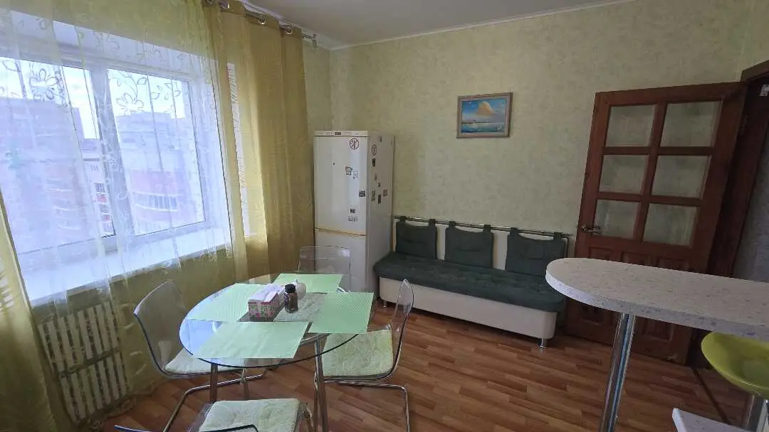 Воронеж: Апартаменты "Atlant Apartments 380"
