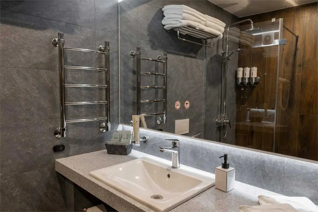 Иркутск: Отель "NUUR Hotel"