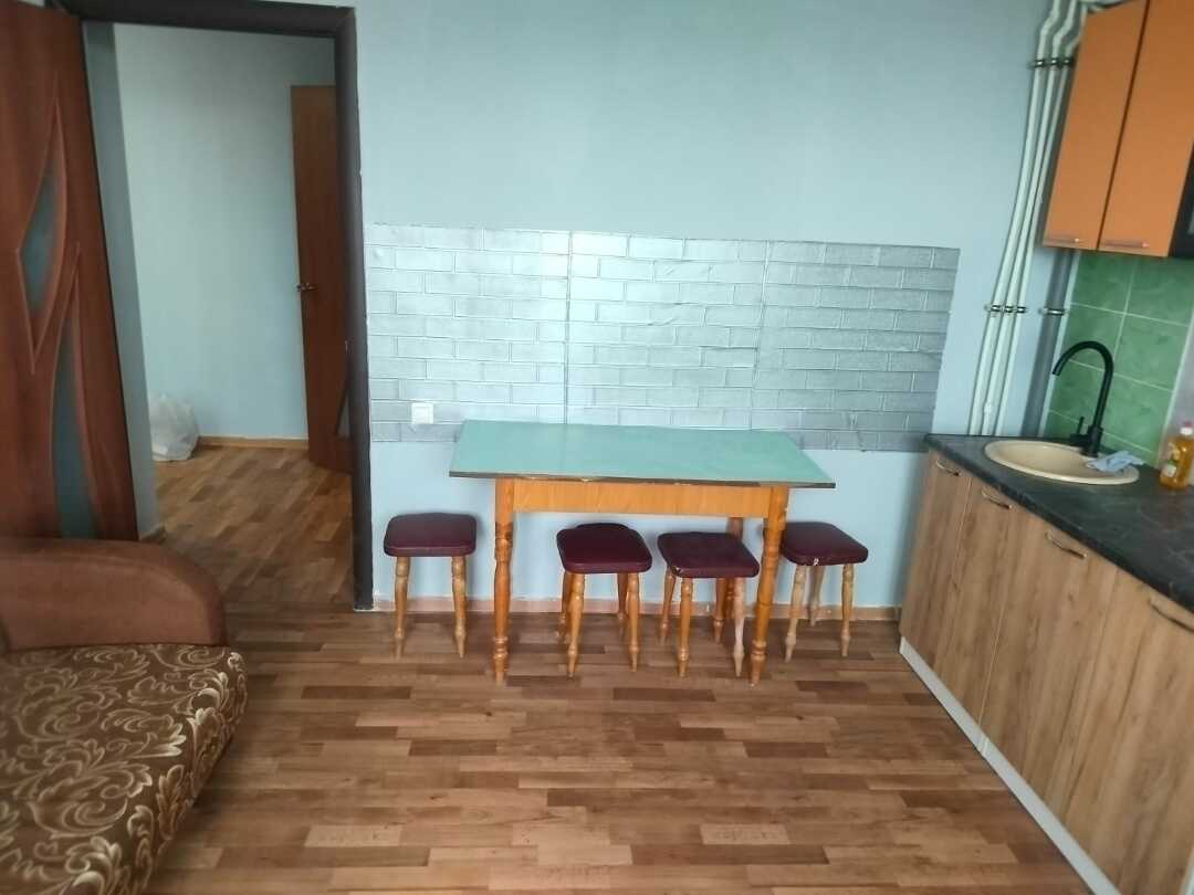 Тобольск: Квартира в микрорайоне 3Б, 19Б
