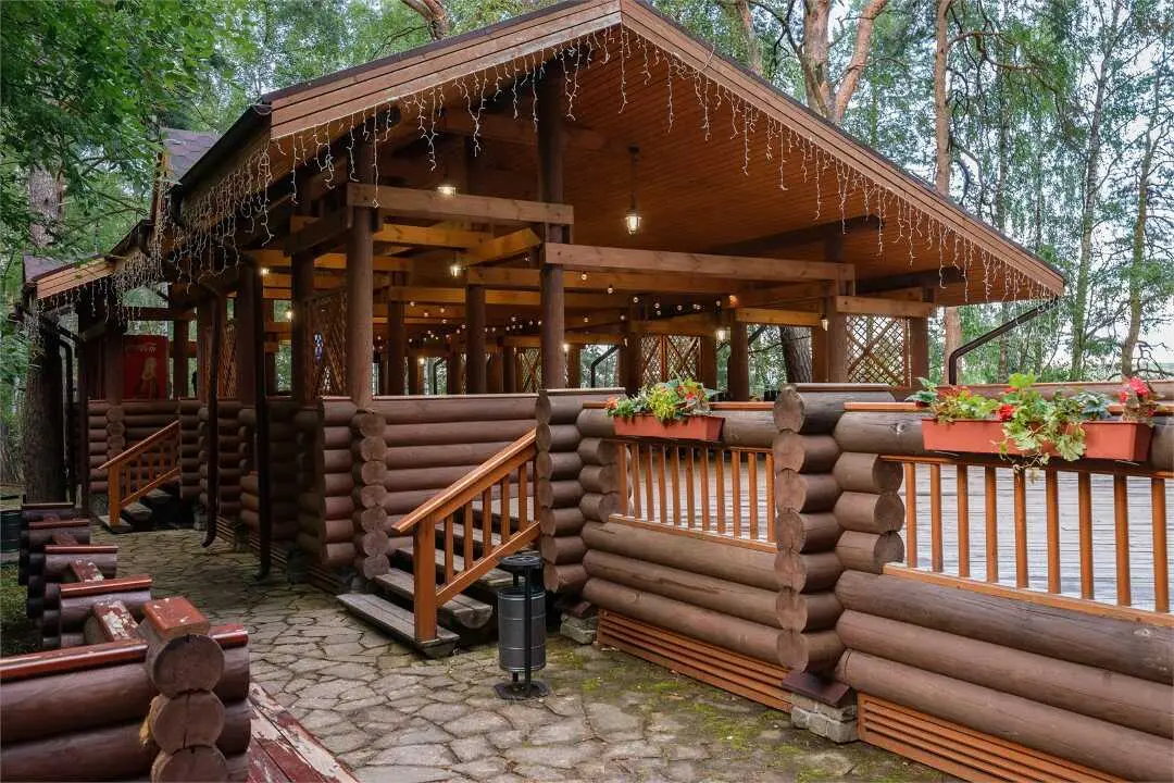 Волковское: Парк-отель "Лазурный берег на Оке"
