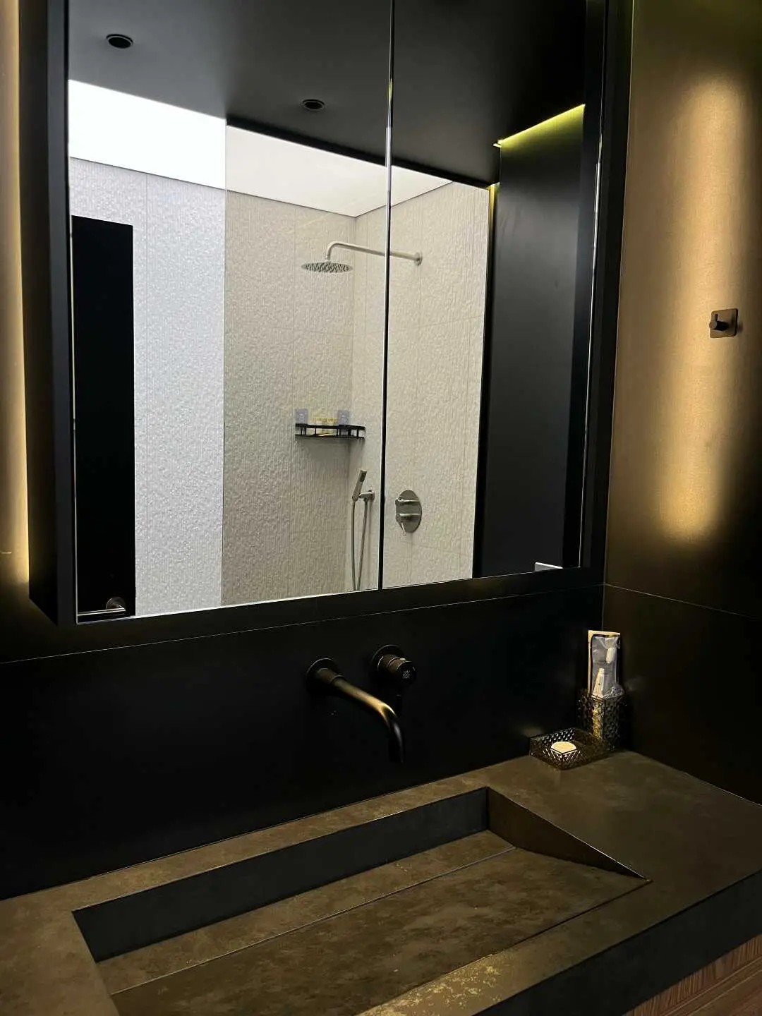 Санкт-Петербург: Апартаменты "LuxApart" у метро Бухарестская