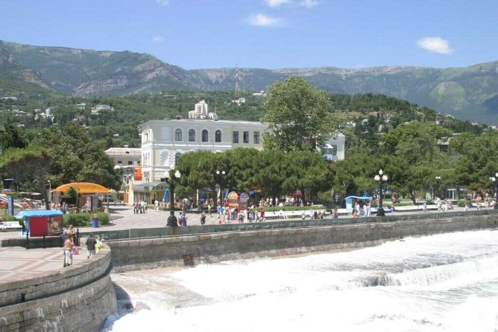 carousel image 0