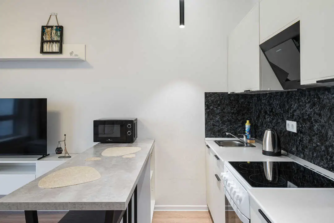 Москва: Апартаменты Flat Inn на Новоостаповской 7к1