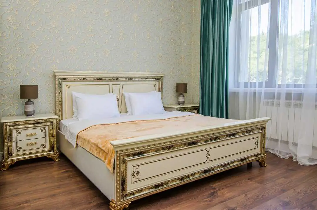 Двухкомнатная квартира с балконом 75кв.м. в Кисловодске — фото 1