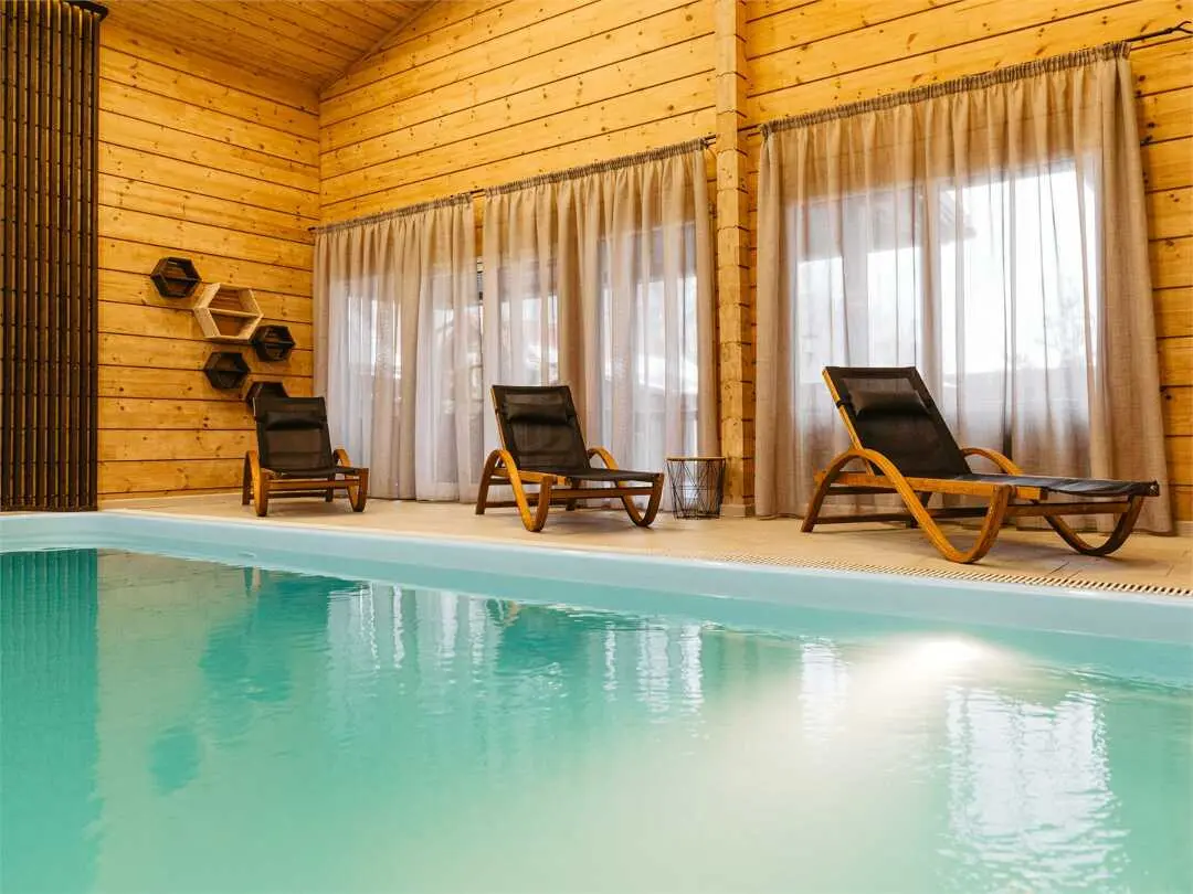 Подольск: Загородный отель "Fish Point Family Resort"