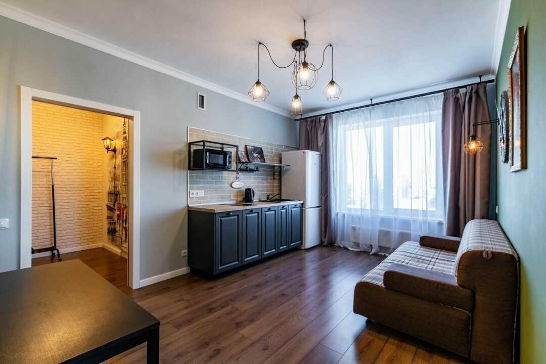 Екатеринбург: Квартира над городом на 32 этаже, ул. Белинского, 163Б