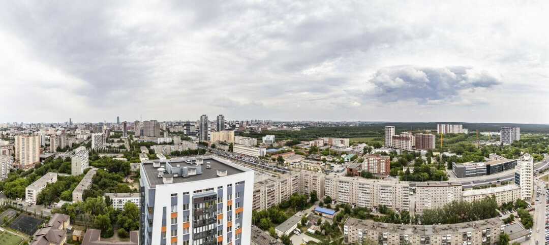 Екатеринбург: Квартира над городом на 32 этаже, ул. Белинского, 163Б