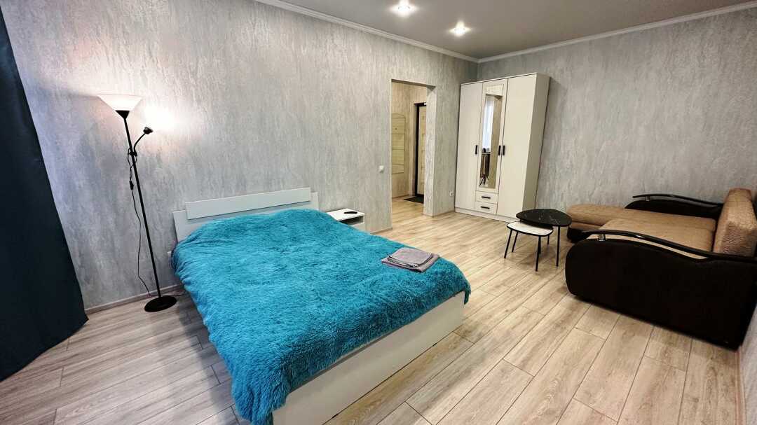 Оренбург: Апартаменты OrenRoom56 на ул. Рощина, 3