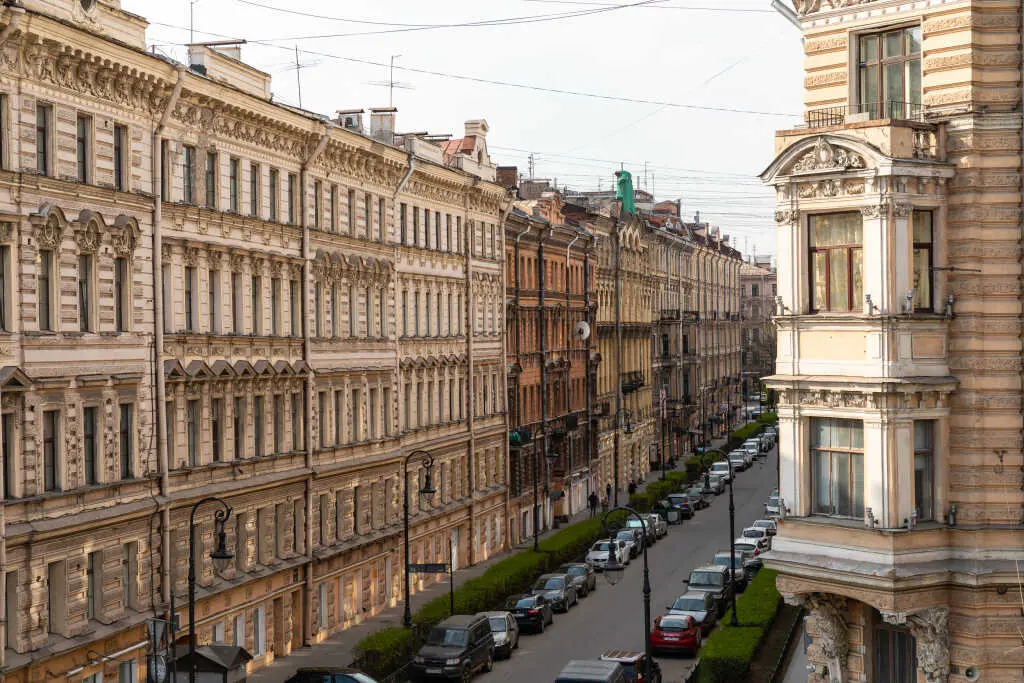 Санкт-Петербург: Квартира на Пушкинской 7